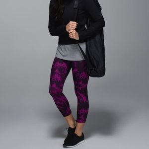 Lululemon wunder under crop ii  plum black
